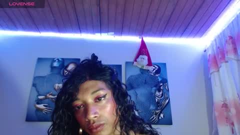 Bella Maidi online show from January 2025 01:03:02 PM