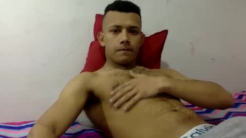 Snapshot of maik_h88 chatting on May 2026 04:58:02 PM Maik Stiven online show from May 2026 04:58:02 PM