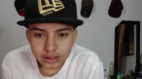 maikjameshot online show from December 2025 04:32:01 AM