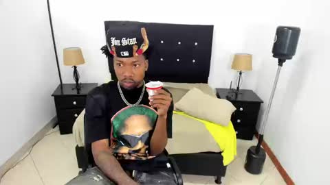 Snapshot of maikol_monstercock chatting on September 2025 04:13:02 AM M A I K O L -- M O N S T E R C O C L online show from September 2025 04:13:02 AM