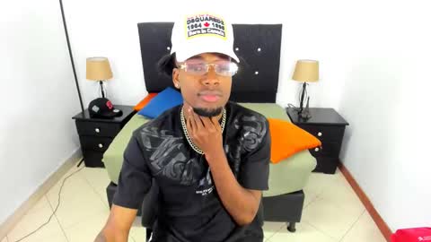 Snapshot of maikol_monstercock chatting on October 2025 02:10:01 AM M A I K O L -- M O N S T E R C O C L online show from October 2025 02:10:01 AM