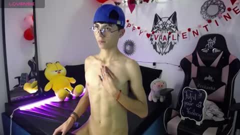 Maiky Cooper online show from February 2025 08:38:01 AM