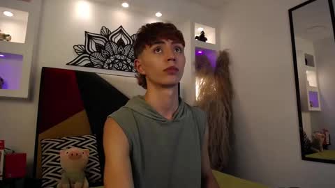 Maiky Cooper online show from November 2025 03:38:01 AM