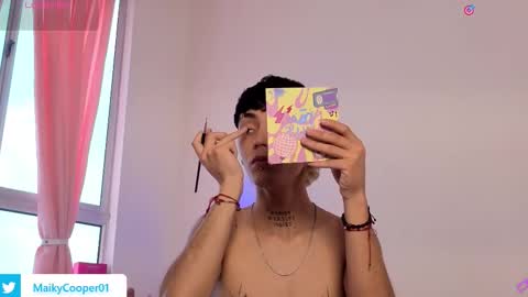 Snapshot of maiky_cooper01 chatting on March 2026 02:00:01 PM maiky_cooper01 online show from March 2026 02:00:01 PM