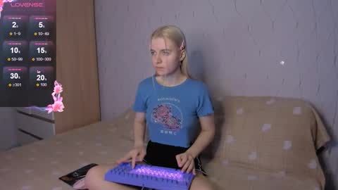 Your kitty online show from November 2025 03:16:02 AM