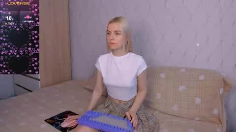 Your kitty online show from February 2026 03:32:02 AM