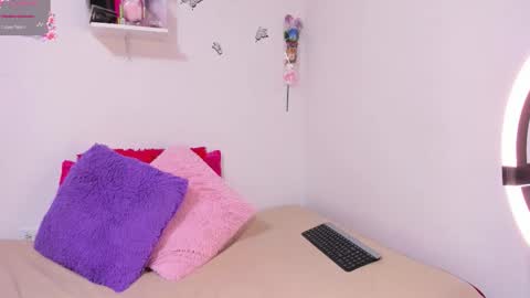 Snapshot of mailyn_bakerrr chatting on March 2026 10:15:01 PM mailyn bakerrr online show from March 2026 10:15:01 PM