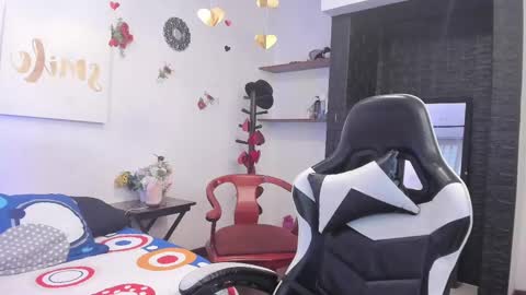 Carolina Barrantes Munera online show from February 2025 12:01:02 PM