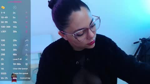 Maily online show from February 2025 11:28:02 AM