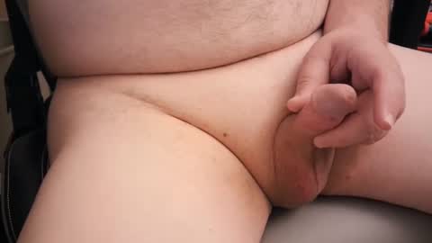 Snapshot of mainttech chatting on March 2025 02:01:02 PM Gilly online show from March 2025 02:01:02 PM