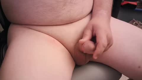 Snapshot of mainttech chatting on November 2025 02:02:02 AM Gilly online show from November 2025 02:02:02 AM