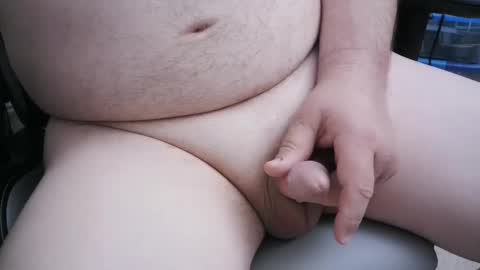 Snapshot of mainttech chatting on April 2026 11:46:02 AM Gilly online show from April 2026 11:46:02 AM