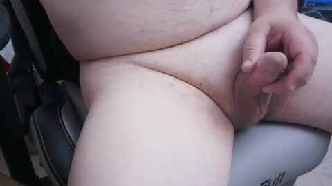 Snapshot of mainttech chatting on April 2026 03:24:01 PM Gilly online show from April 2026 03:24:01 PM