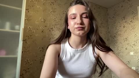 DIna online show from March 2026 02:18:01 PM