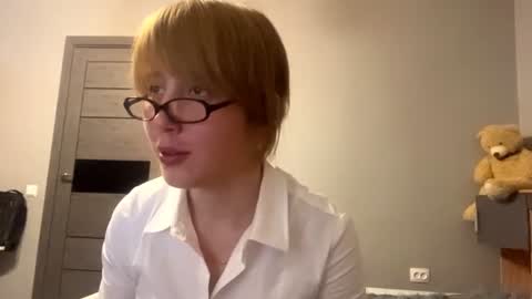 Evie online show from June 2026 02:27:02 PM