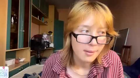 Evie online show from June 2026 03:45:01 PM