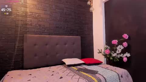 maite_smith69 online show from March 2025 12:01:02 PM