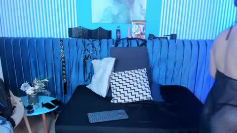 Snapshot of maiteandlexy chatting on March 2026 07:09:01 PM Maite and Lexy online show from March 2026 07:09:01 PM