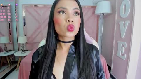 Snapshot of maiyajoness chatting on October 2025 04:01:01 AM maiyajoness online show from October 2025 04:01:01 AM