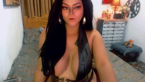 Snapshot of majestic_celina chatting on September 2025 10:48:02 AM majestic_celina online show from September 2025 10:48:02 AM