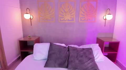 MAJO ROSE  online show from October 2025 07:12:02 PM