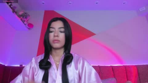 Snapshot of majoogomez chatting on March 2026 10:49:02 AM Majo Gomez online show from March 2026 10:49:02 AM