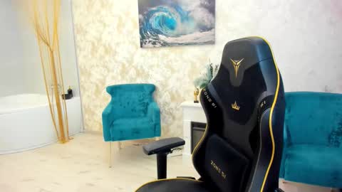 Chloe online show from February 2026 03:10:01 AM