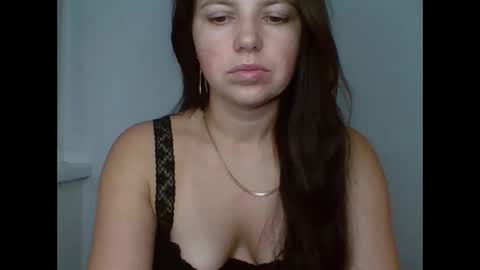 make_mesmile online show from October 2025 05:57:01 PM