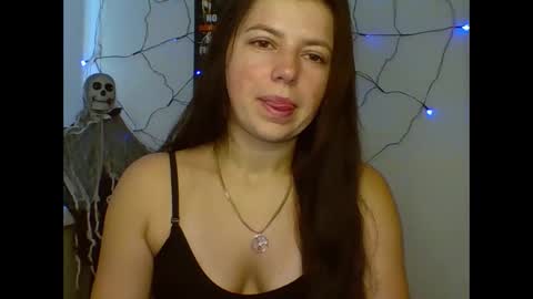 make_mesmile online show from October 2025 07:20:01 AM