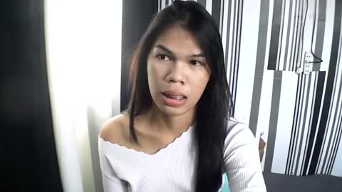 Snapshot of makekeanacum chatting on December 2024 05:45:01 AM SWEET KEANA online show from December 2024 05:45:01 AM