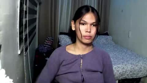 Snapshot of makekeanacum chatting on October 2025 03:21:02 PM SWEET KEANA online show from October 2025 03:21:02 PM