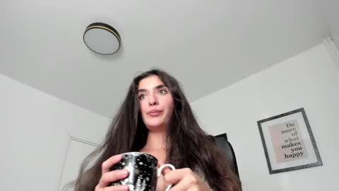 Snapshot of makemeeyours chatting on February 2025 10:12:01 PM Goddess Onlyfansportraitmarie online show from February 2025 10:12:01 PM