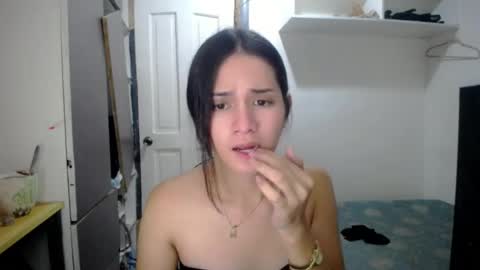 Snapshot of makememoan4uxoxo chatting on July 2026 10:14:01 AM makememoan4uxoxo online show from July 2026 10:14:01 AM