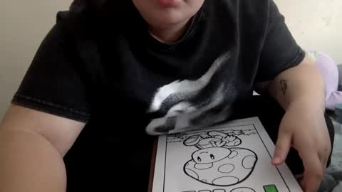 Snapshot of makemesquirt06 chatting on September 2025 08:43:01 PM makemesquirt06 online show from September 2025 08:43:01 PM