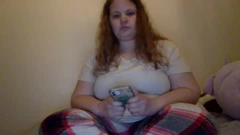 Snapshot of makemesquirt06 chatting on October 2025 01:49:01 AM makemesquirt06 online show from October 2025 01:49:01 AM