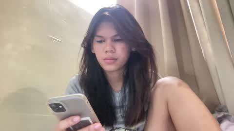 Snapshot of makemesquirt_xxx chatting on January 2026 08:18:01 AM KEANA online show from January 2026 08:18:01 AM