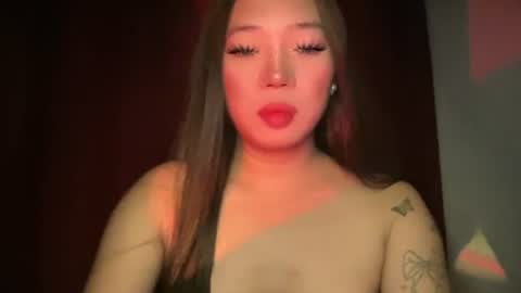 Snapshot of makemesquirt_xxx chatting on June 2026 02:53:01 AM KEANA online show from June 2026 02:53:01 AM