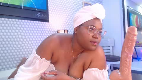 makena online show from January 2025 09:50:02 AM