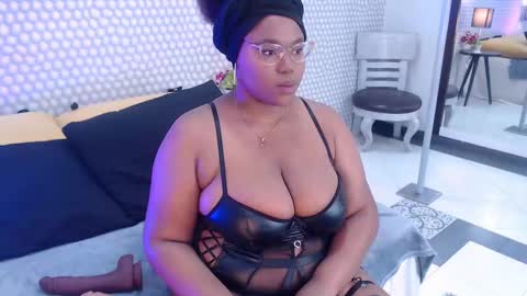 makena online show from February 2025 03:42:01 AM