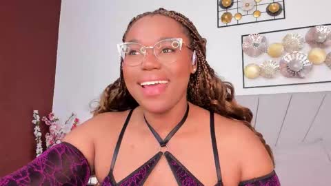 makena online show from November 2025 04:12:01 AM