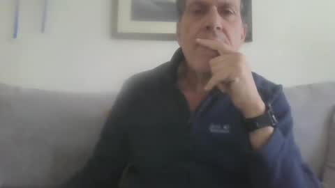 Snapshot of makis8989 chatting on December 2024 08:48:02 AM makis8989 online show from December 2024 08:48:02 AM