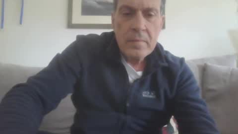 Snapshot of makis8989 chatting on December 2024 08:05:02 AM makis8989 online show from December 2024 08:05:02 AM