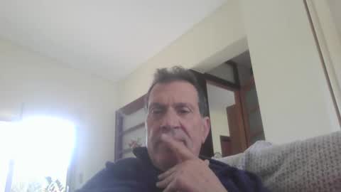 Snapshot of makis8989 chatting on December 2024 08:00:02 AM makis8989 online show from December 2024 08:00:02 AM