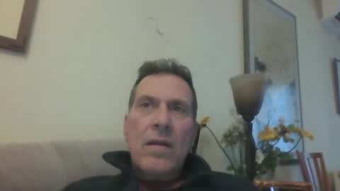 Snapshot of makis8989 chatting on February 2025 03:10:02 PM makis8989 online show from February 2025 03:10:02 PM