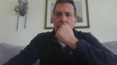 Snapshot of makis8989 chatting on February 2025 07:38:02 AM makis8989 online show from February 2025 07:38:02 AM