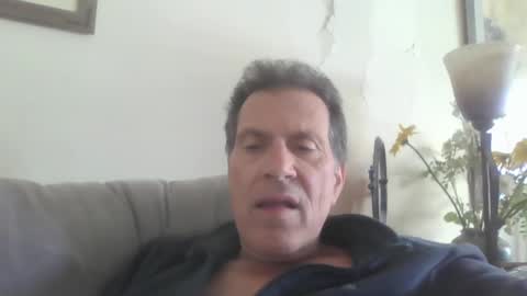 Snapshot of makis8989 chatting on March 2025 02:21:02 PM makis8989 online show from March 2025 02:21:02 PM