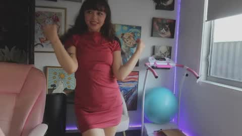 Snapshot of makiyahbelle2 chatting on April 2026 03:10:01 AM MakiyahBelle online show from April 2026 03:10:01 AM