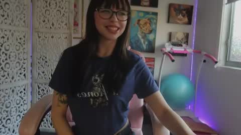 Snapshot of makiyahbelle2 chatting on July 2026 06:20:02 AM MakiyahBelle online show from July 2026 06:20:02 AM