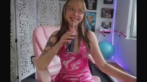Snapshot of makiyahbelle2 chatting on July 2026 06:38:01 AM MakiyahBelle online show from July 2026 06:38:01 AM