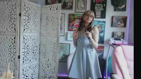 Snapshot of makiyahbelle2 chatting on July 2026 04:30:01 AM MakiyahBelle online show from July 2026 04:30:01 AM